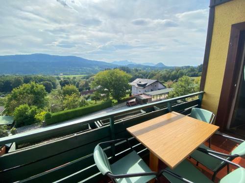 Velden Living Apartments - Schiefling Panorama