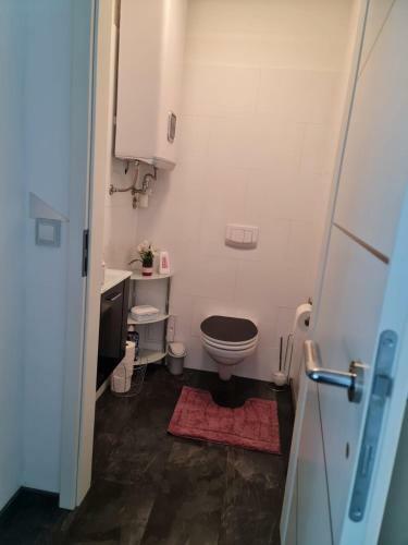 Deea Apartment