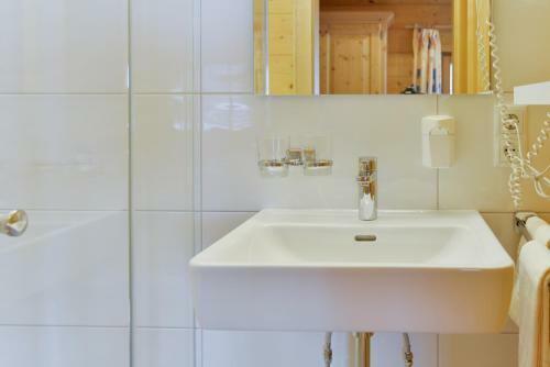 Hostal Pension Haus Romy