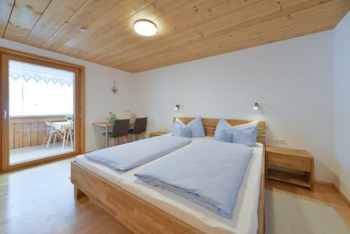 Hostal Pension Haus Romy