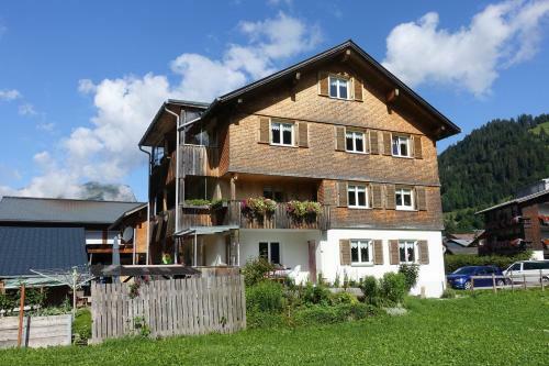 Hostal Pension Haus Romy