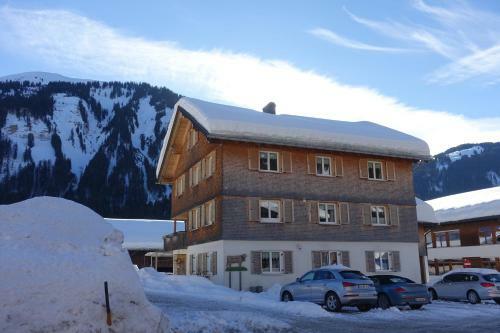 Hostal Pension Haus Romy