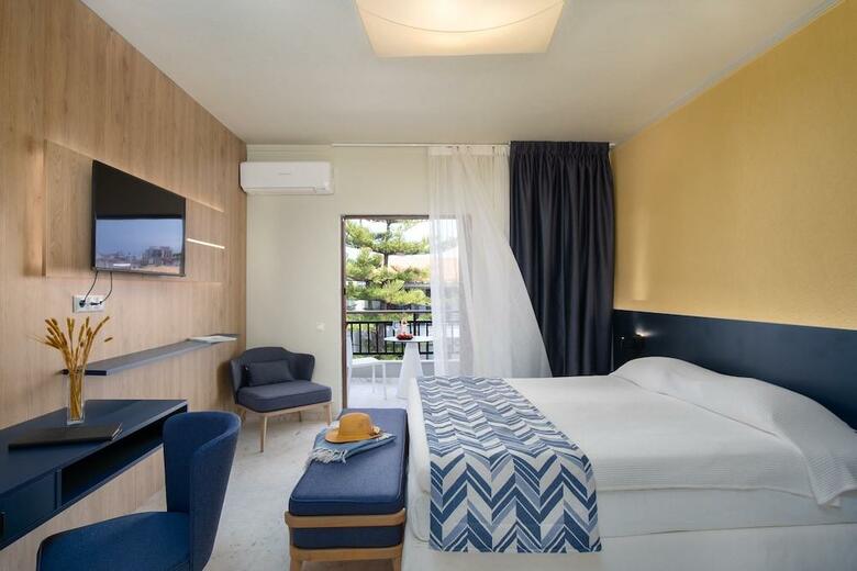 Bourtzi Boutique Hotel