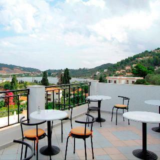 Hotel Emy