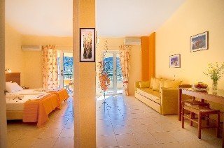 Clio Aparthotel