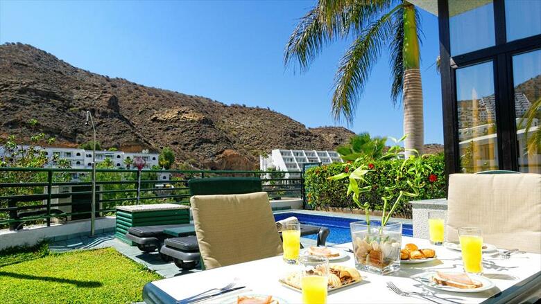 Sunshine Villas