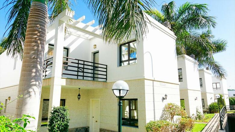 Sunshine Villas