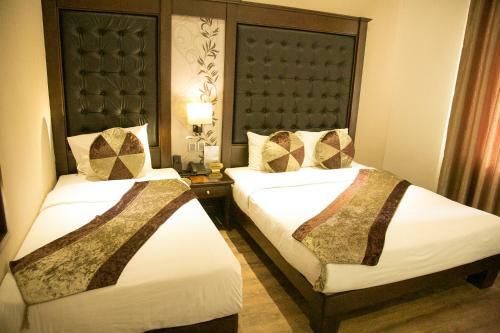 City Bay Palace Hotel