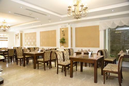 City Bay Palace Hotel
