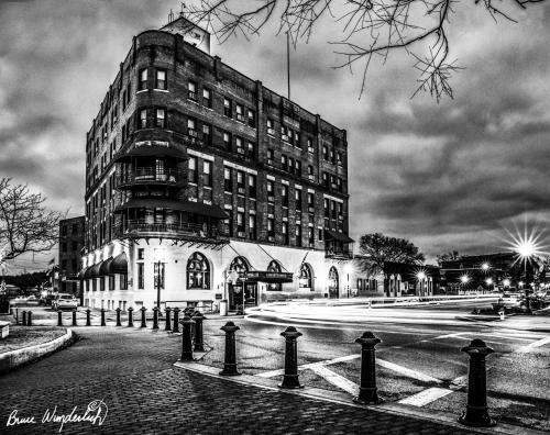 Lafayette Hotel Marietta