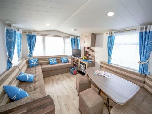 Villa Sandy Bay 2