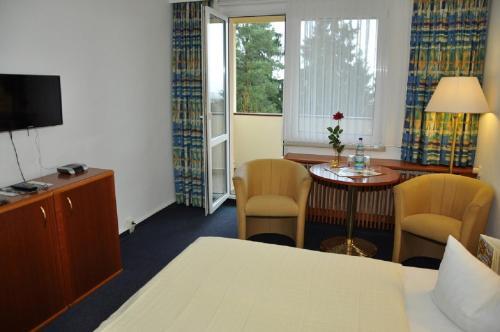 Hotel Am Wald - Garni -