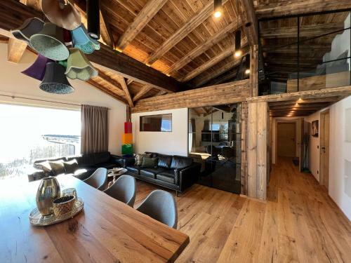 Apartamento Penthouse Tauernfenster, Neukirchen