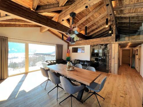Apartamento Penthouse Tauernfenster, Neukirchen
