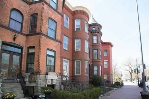 Apartamento Sojourn Capitol Hill 2 Br Condo With Parking