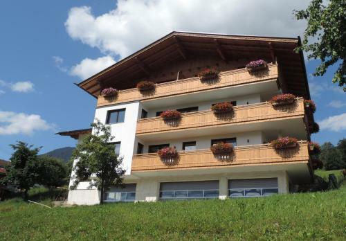 Ritzerhof Apartments