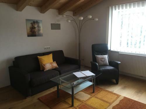 Apartamento Haus Tschirgantblick