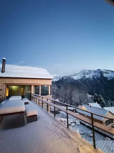 Ferienhaus Bergfrieden Laterns Auf 1.170 M
