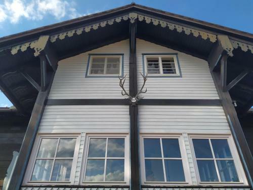Hostal Alban Berg Villa