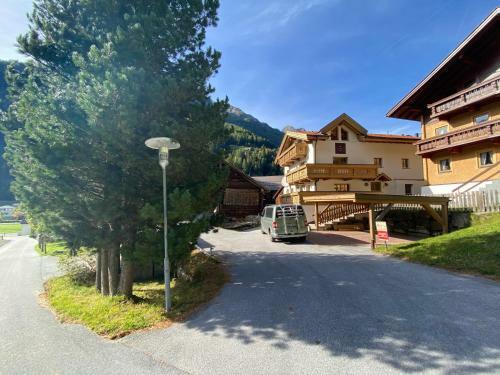 Alpine Lodge S�lden - Chalet & Apart
