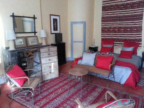 Haute-garonne B&B In An 18th-century House