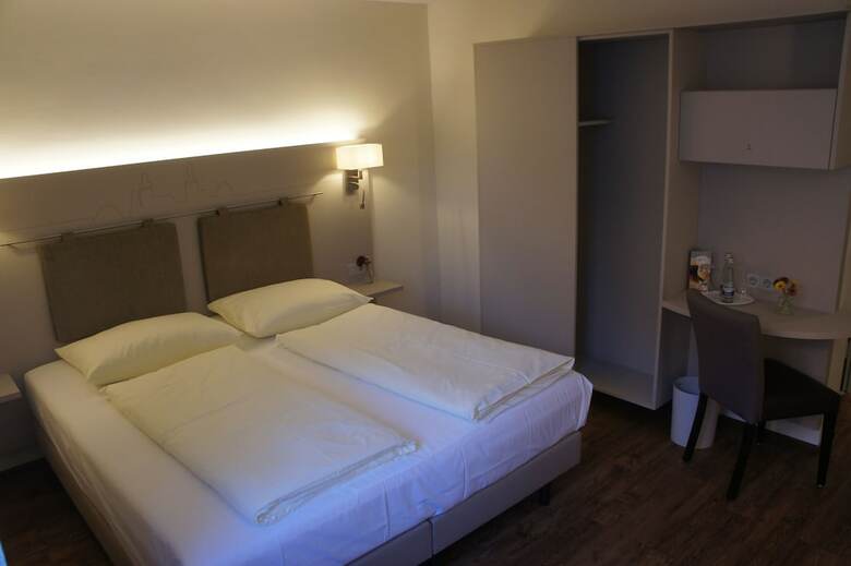 Stadthotel Engel
