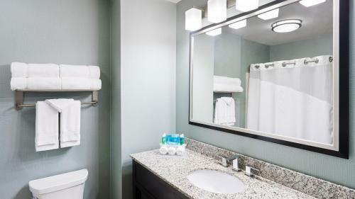 Hotel Holiday Inn Express And Suites - Stroudsburg