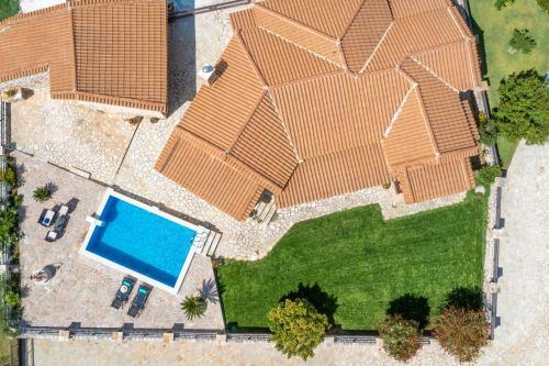 Villa La Isla With Private Pool