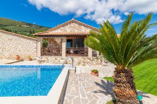 Villa La Isla With Private Pool