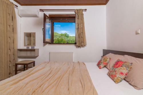 Villa La Isla With Private Pool