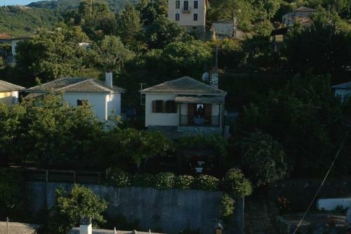 Villa Deja Blue