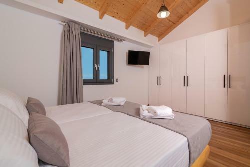Azor Luxury Villa I