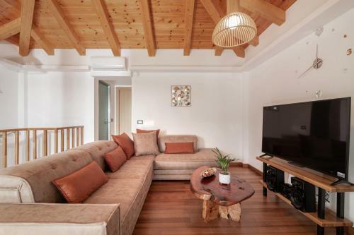 Azor Luxury Villa I