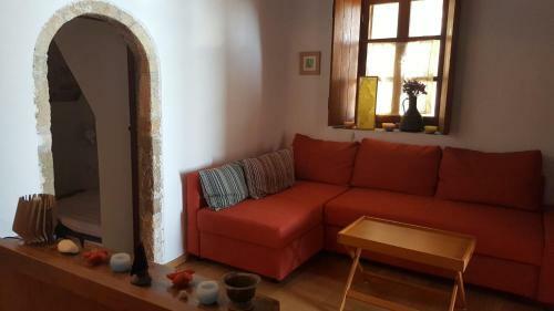 Athina Guesthouse