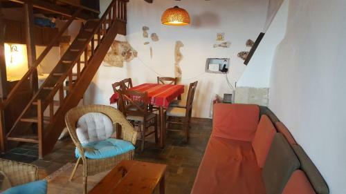 Athina Guesthouse