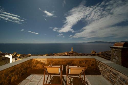 Villa Victoria's House In Monemvasia Castle