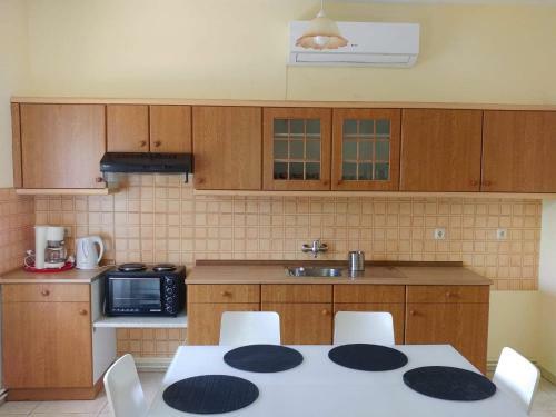 Vermisoglou Apartments