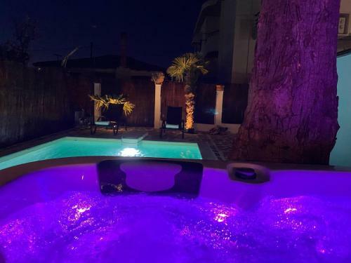 Villa Oasis Private Pool & Jacuzzi