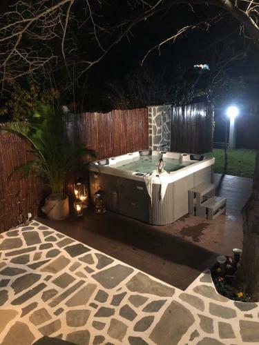 Villa Oasis Private Pool & Jacuzzi
