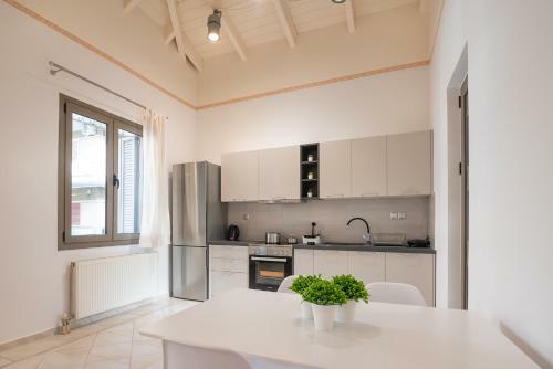 Apartamento Topalidi`s Home