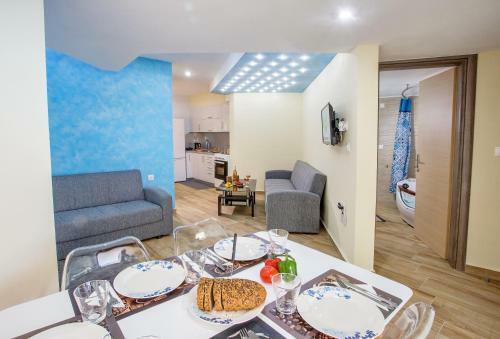 Hostal Rent House Karavi