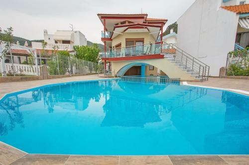 Hostal Rent House Karavi