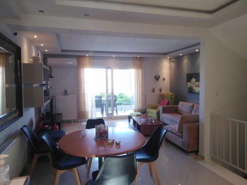 Villa Efi