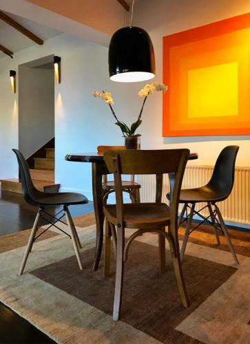 Nireon Apartment