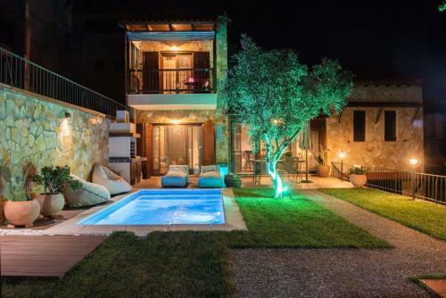 Dandy On The Beach Private Villa With Pool, Parking And Cellar- Sea View