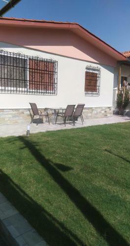 Kallikrateia's Villa Next To The Sea