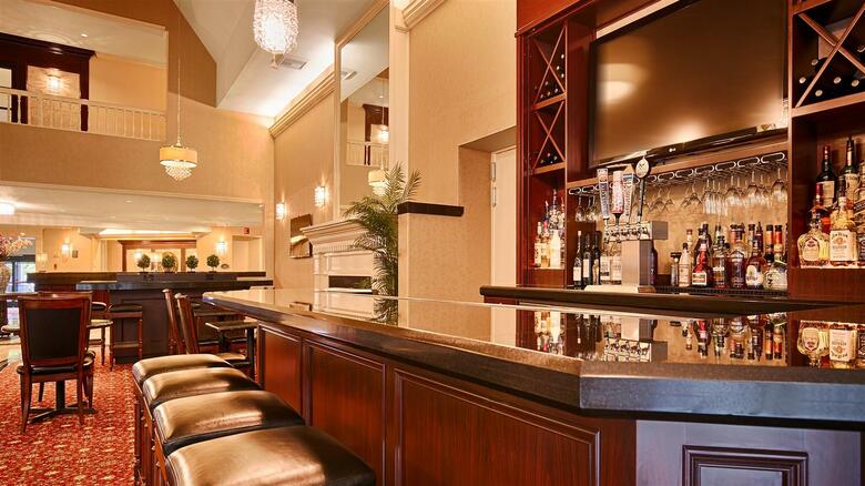 Best Western Premier Plaza Hotel And Conference Center