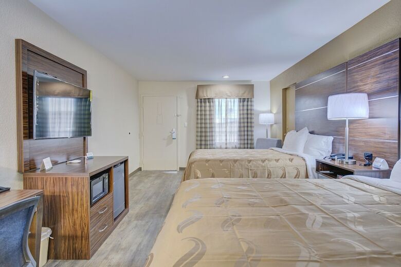 Hotel Econo Lodge Suffolk