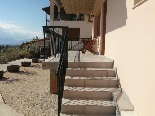 Aggelo 4 Bedroom Apartment