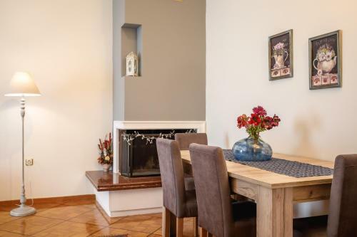 Androniki Apartment